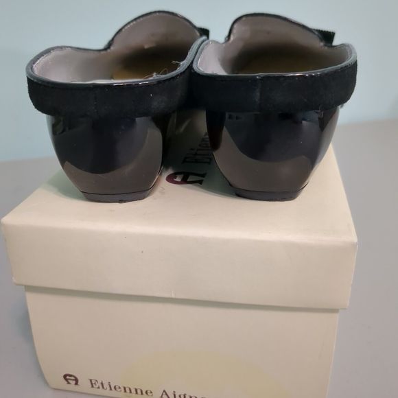 Etinne Aigner women shoes Size 8.5 chairman suede black slip on bow prep… - Picture 3 of 5